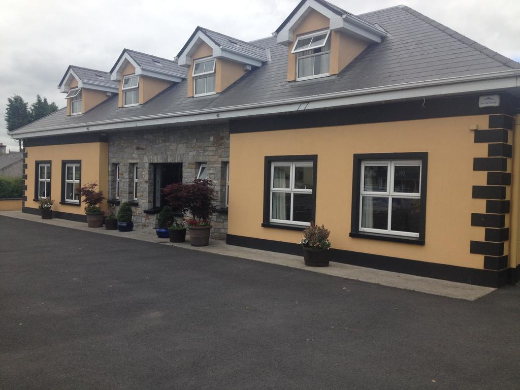 Carragh House Bed & Breakfast Castlebar Exterior photo